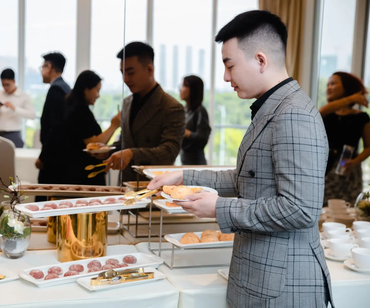 企业团餐服务方案对比：食堂托管与配餐外包的适用场景分析正文配图 1