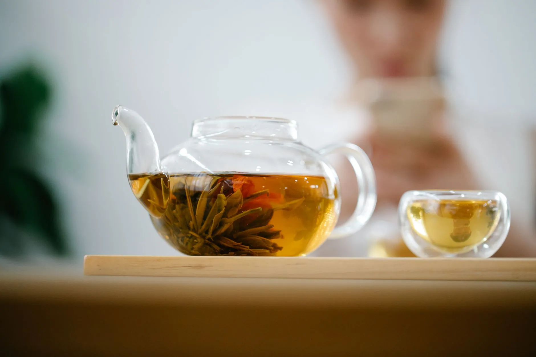 企业食堂托管服务对比：立分餐饮与行业标准差异分析