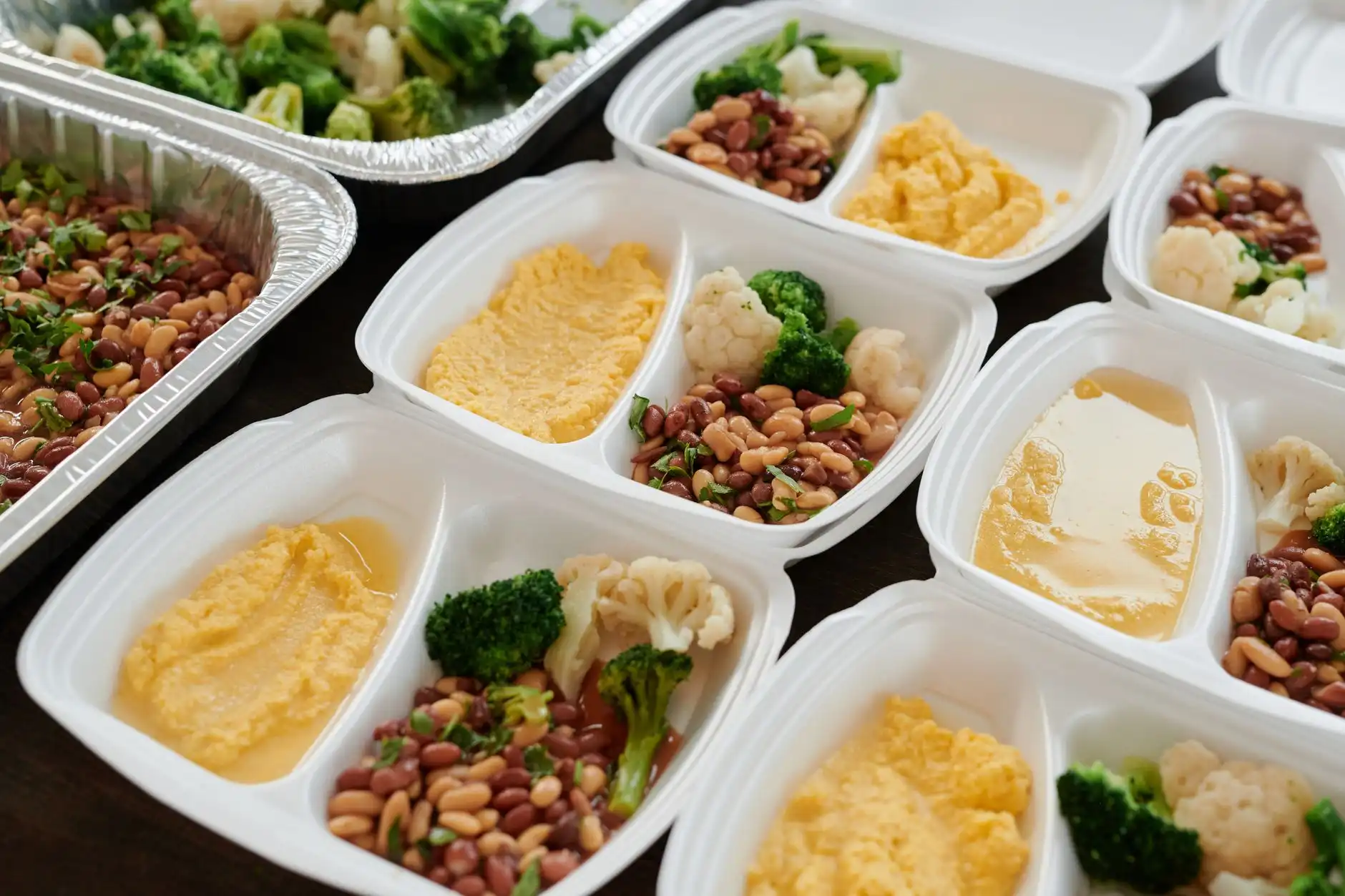 制造业园区团餐服务升级：上海立分食堂托管如何平衡成本与员工满意度正文配图 2